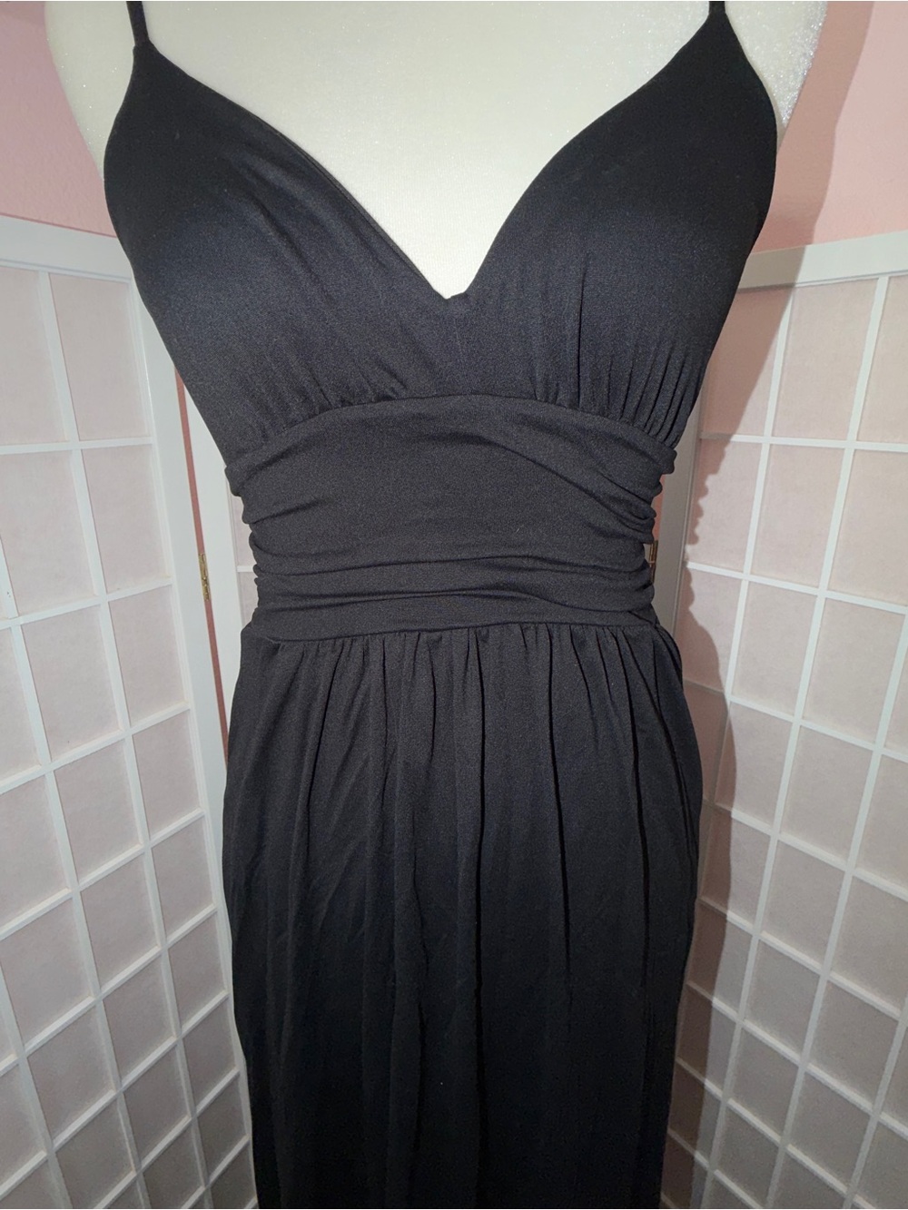 Susana Monaco Gather Waist Side Slit
NWOT 
Size Small - Picture 3 of 5